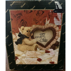 Shelly Bear 30037 Figurine Picture Frame Heart Shape Heartfelt Handpainted